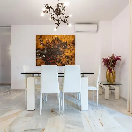 Ramon Y Cajal Apartment